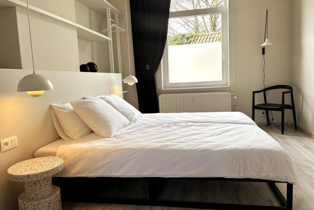 Au Cabinet Childeric Apartment Tournai Exterior photo